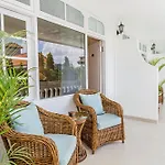 Akaya Bali